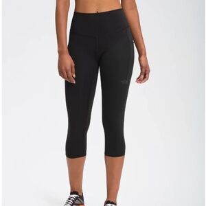 The North Face Women's Motivation High Rise Pocket Crop Legging (Black/XS)